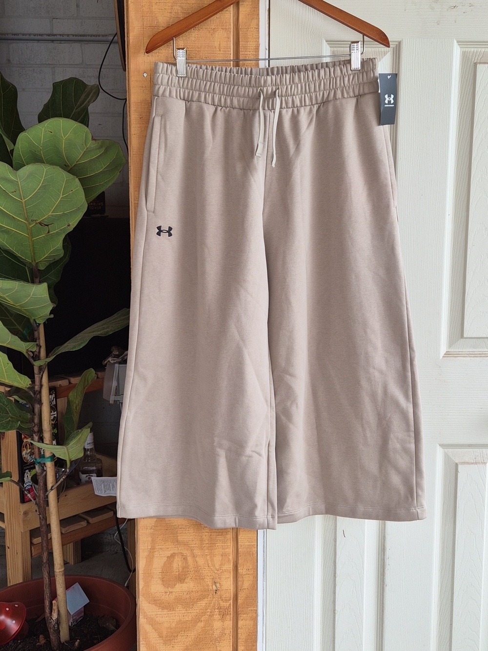UnderArmour Rival  Crop Wide Leg Pants